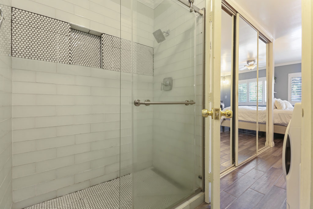 14850 Hesby St. #102 Bathroom 2