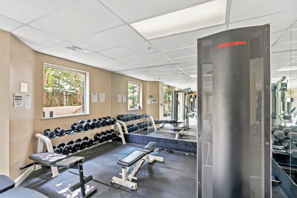 620 S Gramercy - Fitness 2