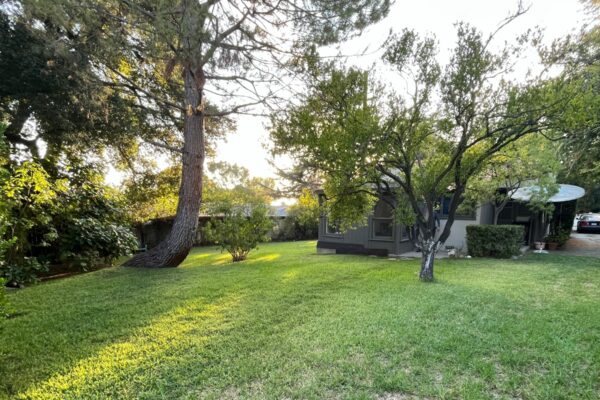 Altadena Duplex | Two homes on one lot